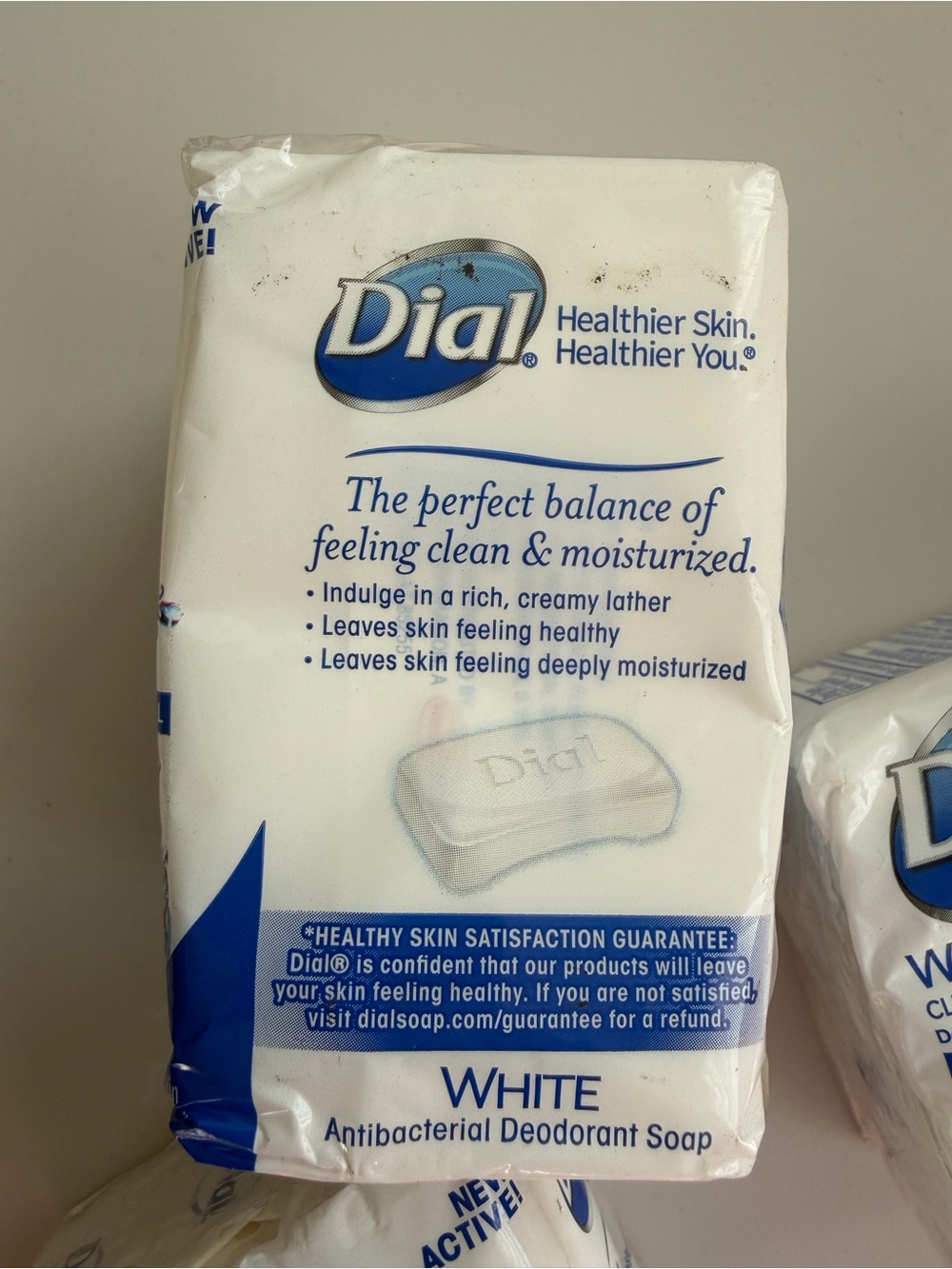 DIAL White Antibacterial Clean Rinsing Soap Bars- in packages 9 Bars Total - Picture 3 of 3